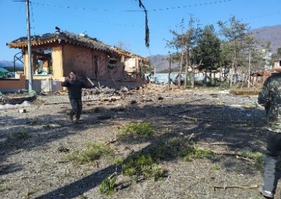 공군 "KF-16 훈련中 폭탄 8발 비정상투하…피해 송구"(종합)