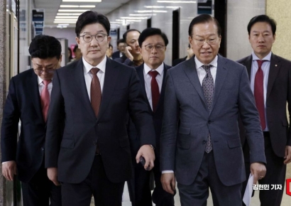 尹구속취소에 정치권 대혼란…한동훈 포함 與 "환영" vs 野 "검찰, 항고해야"