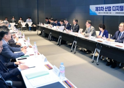 산업부, 올해 AI 활용 기술개발 100개 과제 지원