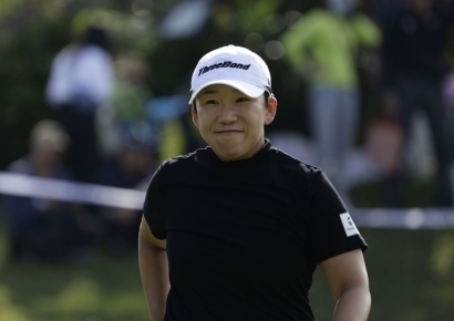 ‘일본 통산 상금퀸’ 신지애, 세계랭킹 28위→23위