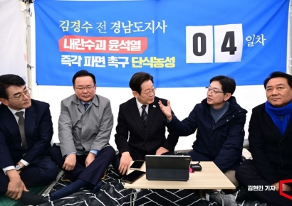여야, 헌재 결정 앞두고 탄핵 찬반 여론전…거리 투쟁에 몰두 