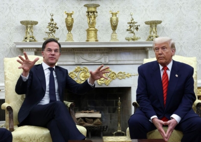 트럼프 "관세 정책, 절대 굽히지 않아…그린란드 편입할 것"