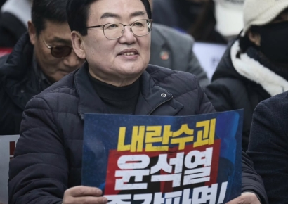 '尹 파면' 내걸다 피고발…김동연·광주 북구청장 "당당히 대응"