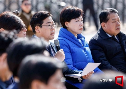 [포토] 모두발언하는 박찬대 민주당 원내대표