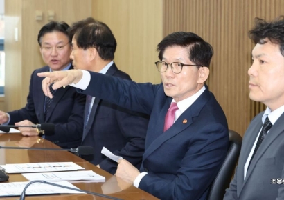 [포토] 발언하는 김문수 노동부 장관