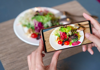 "여자들에게 꼭 필요"…500만회 다운로드 대박난 앱 만든 美 고교생들