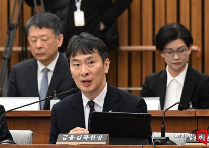 민주당에 칭찬받은 이복현 "삼부토건 철저히 조사...사표는 수리 안돼"