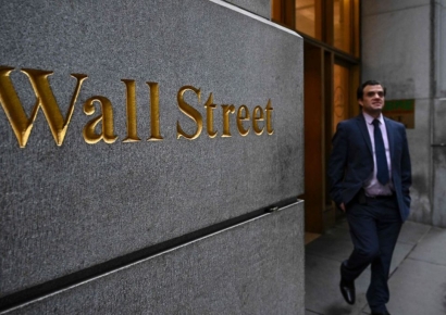뉴욕증시, FOMC 대기하며 일제 하락…테슬라 6% 급락