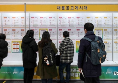 직접 인재 발굴해 영입하는 기업들…'헤드헌팅·다이렉트소싱' 등 늘어