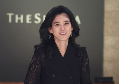 유통가 '주총데이' 본격화…본업 강화·신사업 발굴 위기돌파(종합)