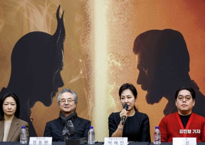 [포토] 인사말하는 박혜진 서울시오페라단장