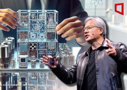 엔비디아 시총 4조 달러 돌파 지속…젠슨 황, 고점 속 잇단 주식 매도