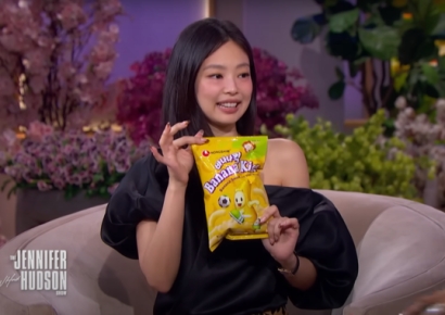 블랙핑크 제니 "즐겨 먹는 과자" 한마디에…2640억 올랐다