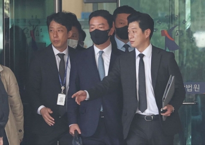 '尹체포저지' 경호처 영장 기각에 "당연한 결과" vs. "이해할수 없어"