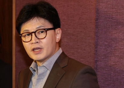 한동훈 "공직자 탄핵 9번 다 기각…이재명, 국민 앞에 엎드려 사과해야"(종합)