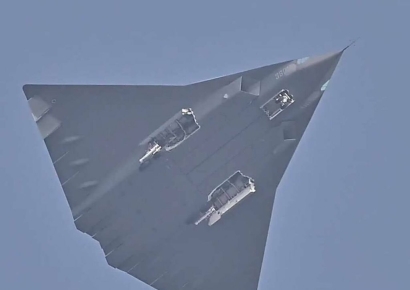 차세대 전투기 기싸움...美 공군이 中 6세대 전투기 'J-36' 비웃는 이유