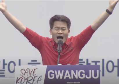 전한길 손절한 친구의 경고 “반성 안하면 하늘서도 못 봐”