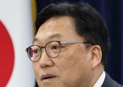 김병환 위원장 "가계대출 많이 늘면 가능한 모든 조치하겠다"