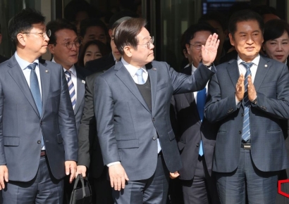 "尹 파면도 산불도 놓쳐서는 안돼"…李 판결 비명계도 환영