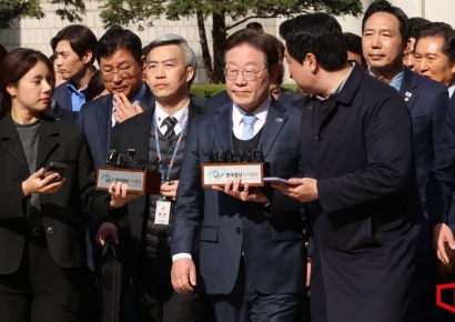 선거법 2심서 '기사회생'한 이재명, 줄어든 '사법 리스크'