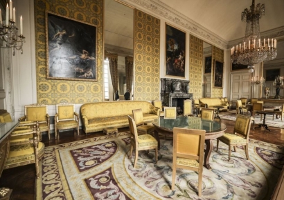 장인들 정성 들어간 짝퉁에 베르사유 궁전·카타르 왕실까지 속았다