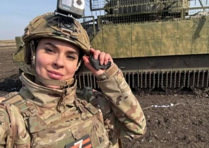 'Z 군복' 입고 푸틴 지지하던 러 기자, 지뢰 밟아 사망