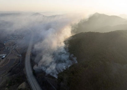 '좀비 산불'…경북 안동, 의성서 다시 발화 
