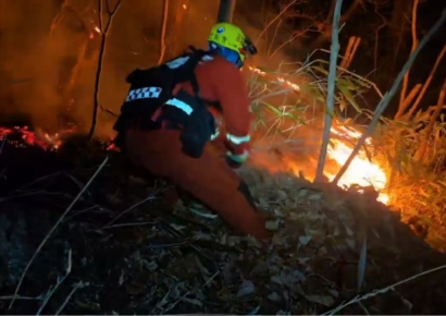 화마와의 전쟁 9일째 … 산청 산불, 주불 진화 안간힘