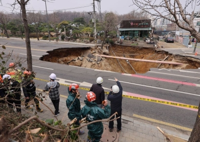 잇따른 싱크홀 사고는 '이것' 때문…"피해 줄이려면 노후 상수도관 교체 시급"