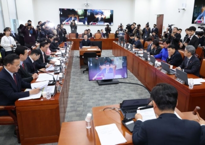 '헌법재판관 임기 연장법' 국회 법사위 법안소위 회부