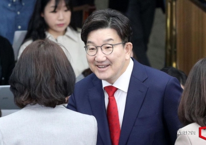 권성동 "국회, 尹대통령 탄핵 변호사비 1.1억원 써…줄탄핵 누적 4.6억원"