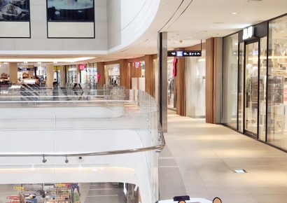 "귀여운데 일도 잘해요" 우미, 동탄 레이크꼬모에 AI 청소로봇 투입