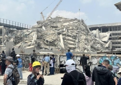 미얀마 지진에…송끄란 앞둔 태국 관광산업도 '흔들'