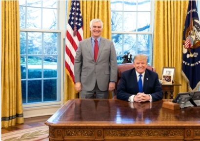 트럼프 측근 "트럼프, 尹에 공감할 것…탄핵 안 되면 이야기 나누고 싶어해"