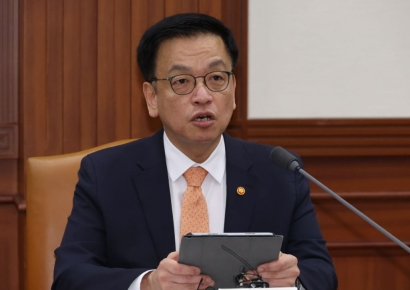 [윤석열 파면]최상목 주재 F4회의 "필요시 가용한 시장안정조치"