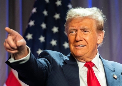 '관세폭탄' 던지는 트럼프…정작 미국인 54%는 "정책 반대"