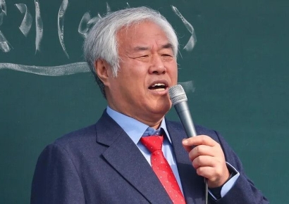 "오늘만큼은 더 주셔야 합니다"…'탄핵 불복' 전광훈 단체 집회서 헌금 모금 