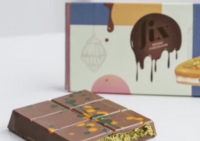 깨물면 초록 속살이 '버석 찐득'…한국인도 빠졌던 '그 초콜릿' 속을 채운 건 [맛있는 이야기]