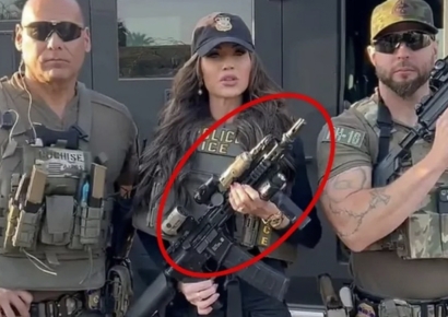 "직원 머리 향해 총구 겨눴다"…'롤렉스' 차고 구설수 오른 美 장관 또 논란