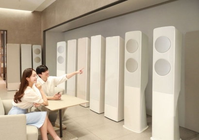 늦게 준비했다 어떻게 될지 몰라…50% '훌쩍' 판매 늘어난 여름 필수품