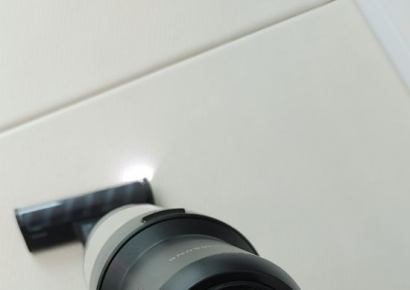 [써보니]바닥·벽면 구분하는 똑똑함에 '흐뭇' 세계 최강 흡입력은 '강력 쾌감'