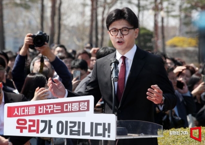 한동훈, 한덕수 차출론에 "꼼수 택할 분 아냐…상식적인 분"
