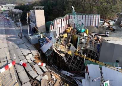 광명역 앞 신안산선 지하터널 공사현장 붕괴…1명 고립·1명 실종(종합)