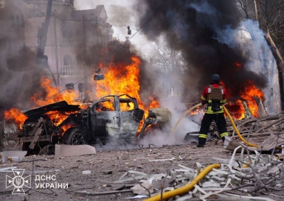 부활절 앞두고 미사일 쏜 러…우크라 민간인 150여명 사상자
