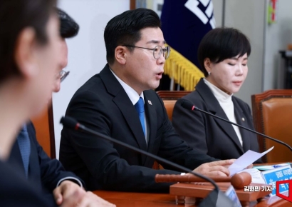 [포토] 민주당 "한덕수는 '난가병' 환자, '빈집털이범'"