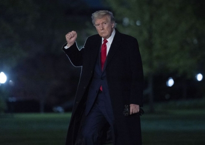 트럼프 "다음주 반도체 관세율 발표…가까운 미래 시행"