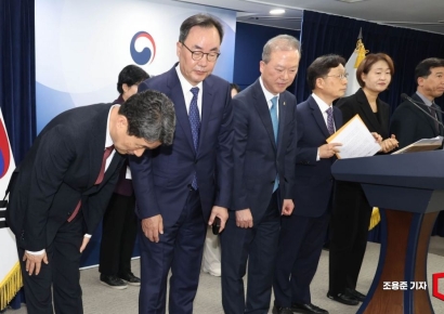 '증원 0명'…카드 다 쓴 교육부 "의대생 돌아올 일만 남았다"