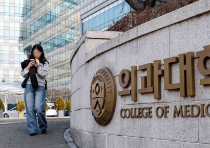 의사단체·의대교수들 "의대생 복귀 위해 사회 전체가 나서야"