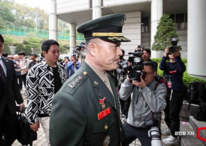 [포토] 공판준비기일 출석한 박정훈 대령