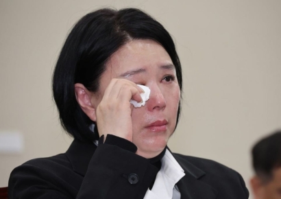 故 오요안나 어머니 "당 싸움으로 딸 이름 거론되는 것 싫다"